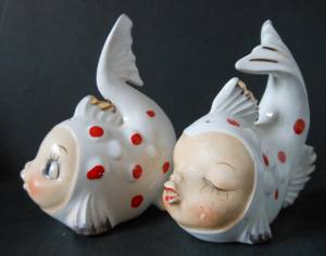 Pisces-fish-salt-and-pepper-shakers